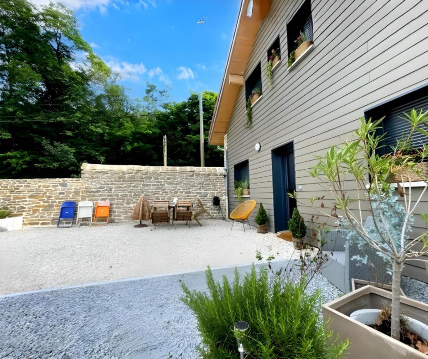 Grange Du Chateau Boussieres Esterno foto