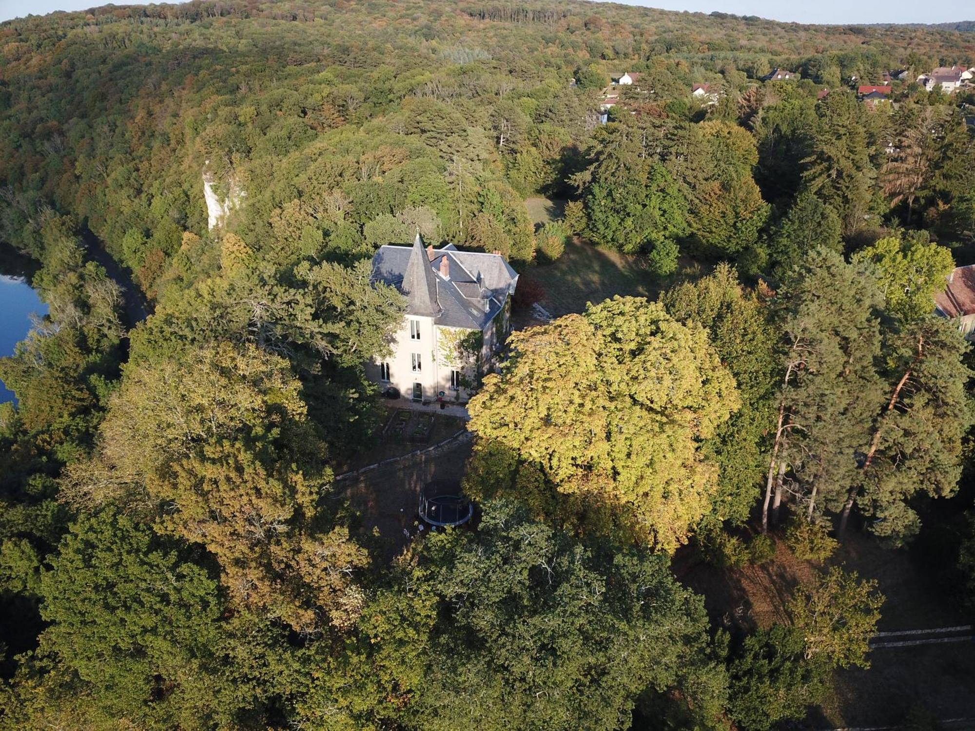 Grange Du Chateau Boussieres Esterno foto